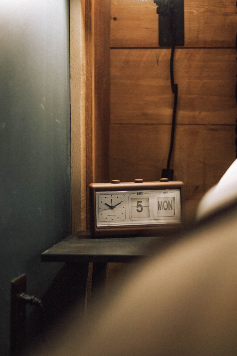 clock in cabin